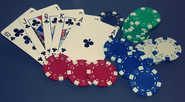 What Are the Different Types of Bonuses Available at Online Casinos?